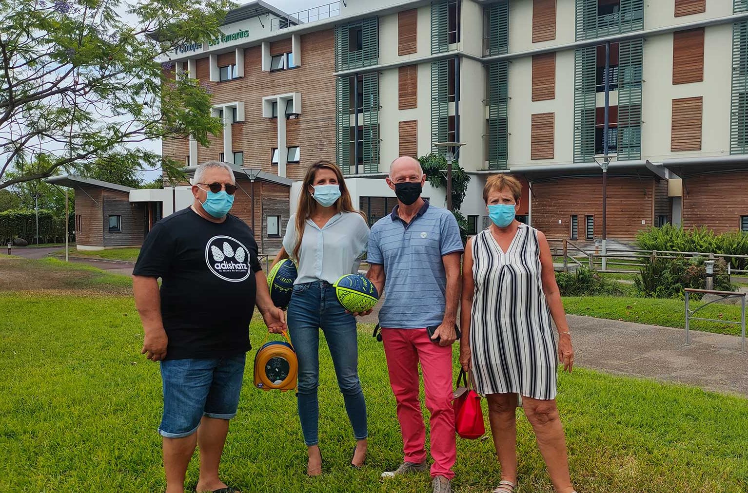 Au Cœur des Jumeaux - Clinique Les Tamarinsa